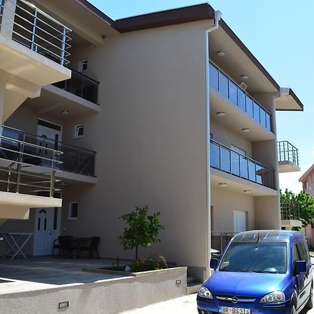 Apartments Md Lux 2 ซูโตมอเร ภายนอก รูปภาพ
